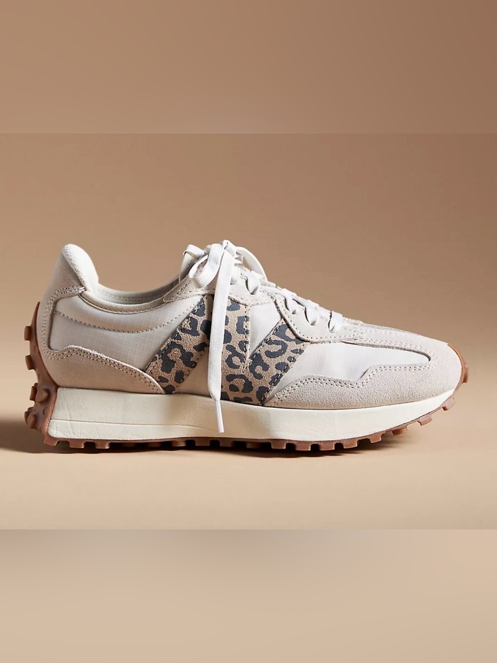 NIB New Balance Women’s 327 Leopard Print Sneakers Size 6